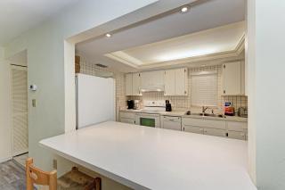 Sea Grape Inn 3 - BEACHFRONT Property - 2