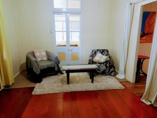 Home at the beach in Ingham - - 7