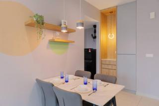 Datum Jelatek Balcony w Infinity Pool Linked LRT KLCCView Mall - Kuala Lumpur - 5