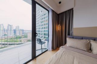 Datum Jelatek Balcony w Infinity Pool Linked LRT KLCCView Mall - Kuala Lumpur - 2