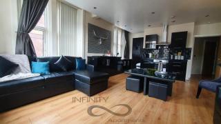 Contractor Bookers Liverpool City Centre - 1