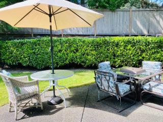 Lucy’s Elegant & Cozy House - Sammamish - 2