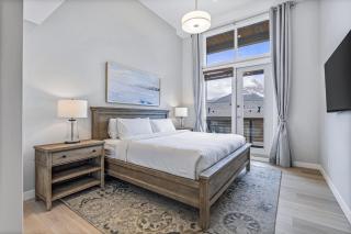 BRAND NEW - Gorgeous Spring Creek Penthouse - 6