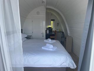 Cosy Glamping Pod with Ensuite WC Near Kingsbridge & Salcombe - 4