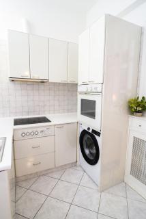 Φωτεινό κομψό & άνετο διαμέρισμα κοντά στο κέντρο! - 2