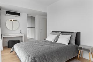 Atria Urban Gateway, 2BR Condo + Pool - Bucharest - 4