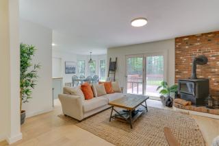 Charming Swan Lake Apartment with Deck! - 6