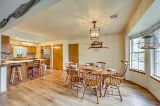 Near Grand Lake Family Home with Shared Dock! - Grove - 3