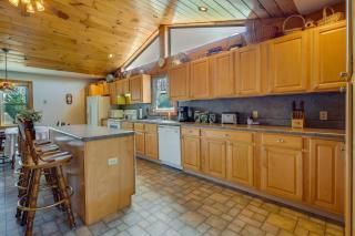 Spacious Pennsylvania Vacation Rental with Backyard - - 3
