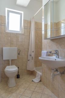 Rasin Apartments - 7