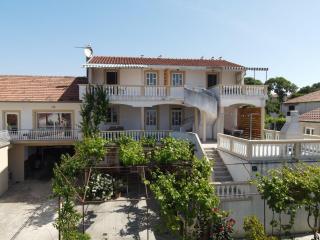 Rasin Apartments - Pakoštane - 1