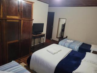 Casa Campos Val Suite Luxo, Quarto Família - Campos do Jordão - 2