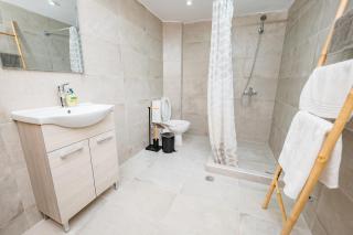 Seashell Guesthouse - 7