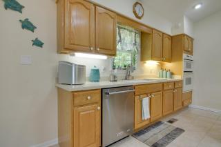 2 Mi to Golf Retreat with Hot Tub in Ocean Pines - Ocean Pines - 1