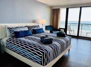 *OCEANFRONT SUNNY FUN*Queen Beds *Great Pools, Hot Tubs+*M44 - Myrtle Beach - 0
