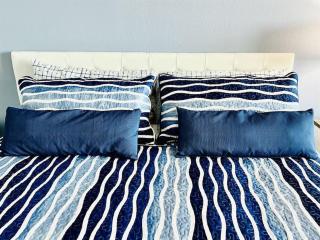 *OCEANFRONT SUNNY FUN*Queen Beds *Great Pools, Hot Tubs+*M44 - Myrtle Beach - 4