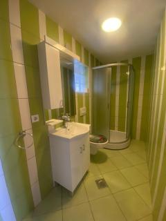 Seaside secluded apartments Cove Tvrdni Dolac, Hvar - 12655 - Gdinj - 2