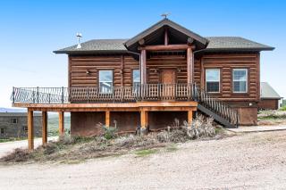 Mountain View Escape - 9