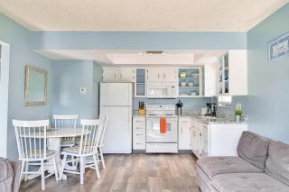 Bungalow W - Bradenton Beach - 4