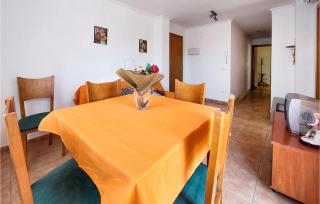 Awesome Apartment In Bellreguard - Bellreguart - 8