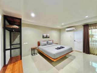 The Gun Hotel Premium - Surin - 3