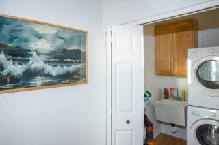 Exquisite Oceanview! by OceanviewHotTubs Oceanfront! Shelter Cove, CA Tesla EV station - 2