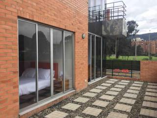 Apartamento con terraza privada- Clinica Reina Sofía - Bogotá - 0