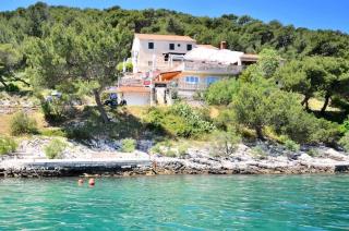 Lučica, Luxury Rooms By the Sea - Pučišća - 0