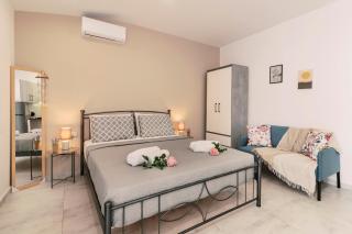 Fay's Suites - Ialyssos - 0