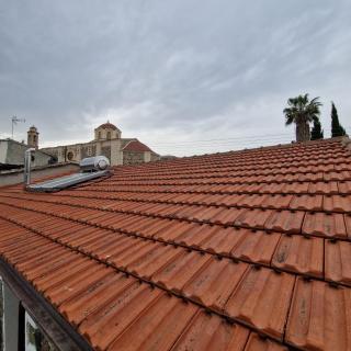 THE ROCK HOUSE - Beautiful countryside with mandarins oranges and olive trees,. Near Limassol at Eptagonia village. - 3
