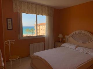 Penthouse w/ sea view, pool & beach - Calafell - 5