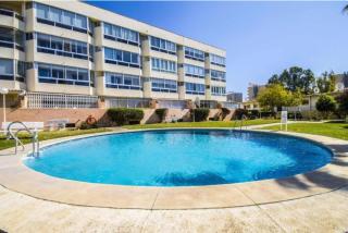 Lovely apartment in Torremolinos Views of the sea, pool, terrace, sofa bed and fully equipped kitchen - Torremolinos - 8