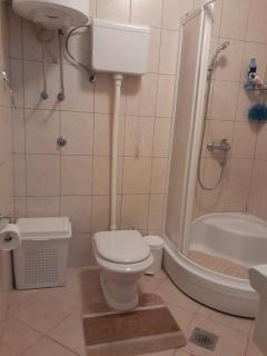 Angelia Apartment - 3
