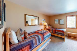 Snowmas Village 20C - 2