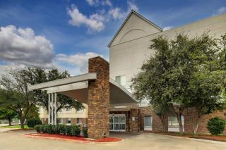 Fairfield Inn by Marriott Las Colinas - Irving - 8