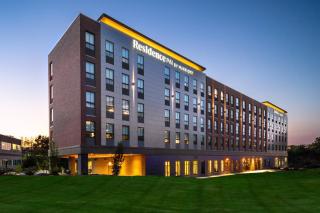 Residence Inn by Marriott Boston Waltham - Waltham - 0