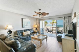 Beachfront - Ocean Views - Beach Place #108 - 7