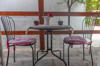 Garden Apartment - 3