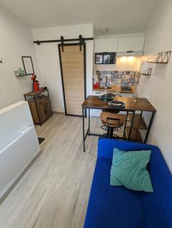 Studio Meublé très Agréable - 4