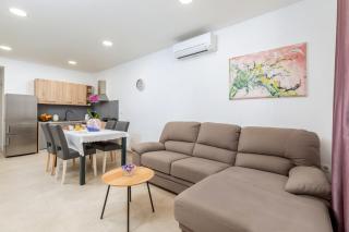 Apartment Lorilu - 8