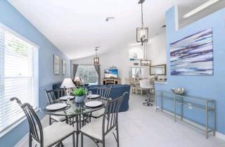 Relaxing, Private Family Home At Lake Berkley Resort, South Facing Pool, Near Disney, SeaWorld - 1