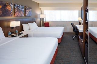 Delta Hotels by Marriott Calgary South - Calgary - 4