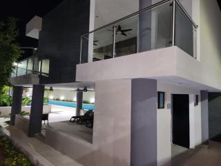 Astoria Gated Condos - Cancún - 9