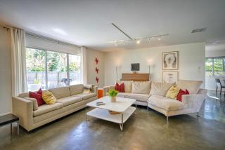 Family Home Short Walk to the Beach 3 Bedrooms - Jacksonville Beach - 8