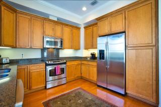 3 Bedroom 3 Bath Ocean Views Rooftop Deck Sleeps 8 - Jacksonville Beach - 5