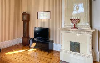Gorgeous Home In Lindesberg - Lindesberg - 9