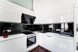 Opera Luxury Studio Apartment - 9