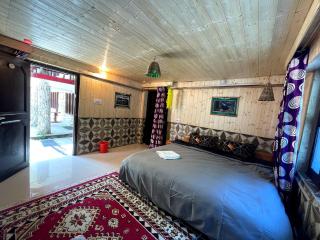 PinParvati Greathimalayan homestay river side - 1