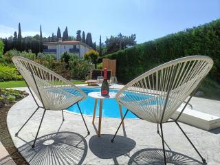 Picnic Room and Pool - Castelnuovo del Garda - 2