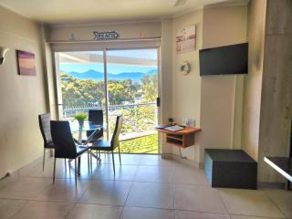 519 On Breeze - Strand - 1